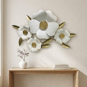Décoration Murale en Métal Fleurs Blanches et Dorées
