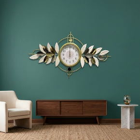 Horloge Murale Design Élégant en Métal Doré et Blanc